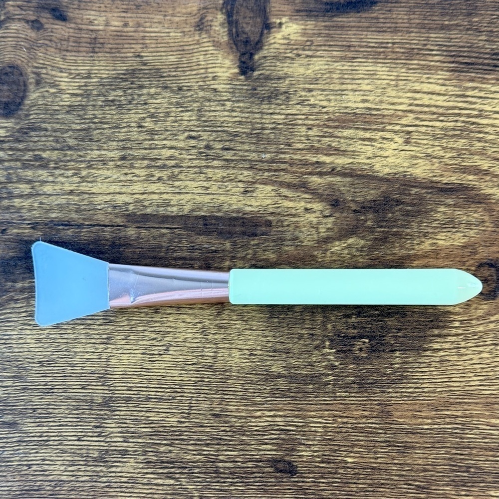 Silicone Face Mask Applicator